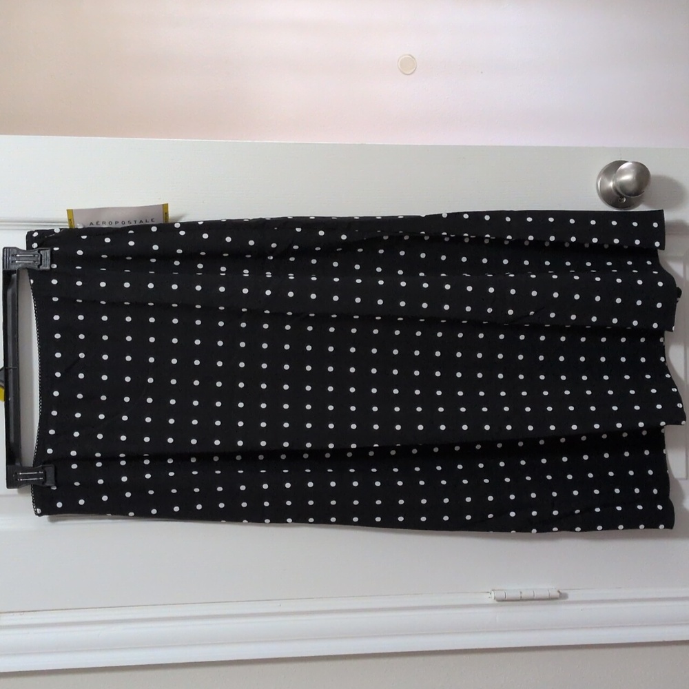 Aeropostale Black And White Polka Dot Skirt - Picture 3 of 5